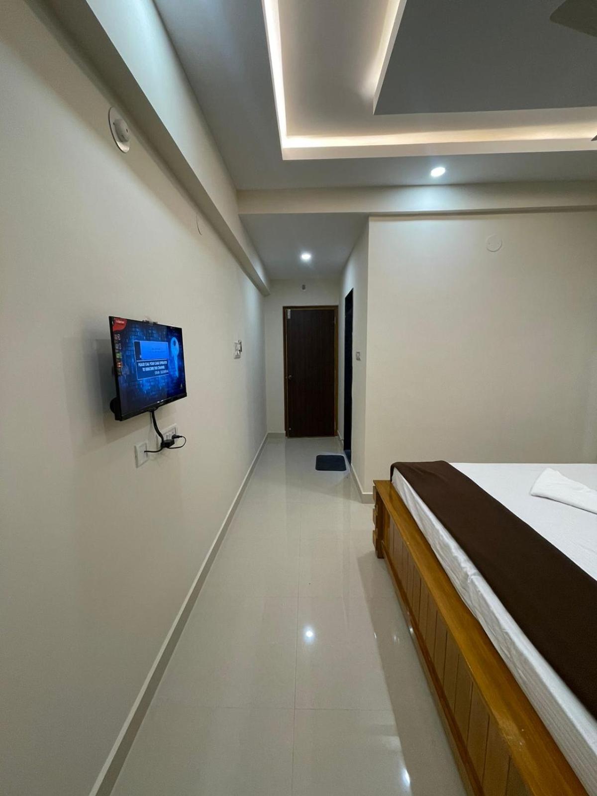 Hotel Radhma Residency Udupi Exteriör bild