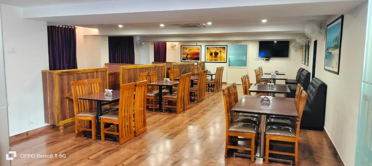 Hotel Radhma Residency Udupi Exteriör bild